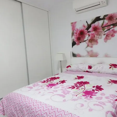 Apartment Stunning 2 Bedroom In Cristianos K203 Los Cristianos (Tenerife)
