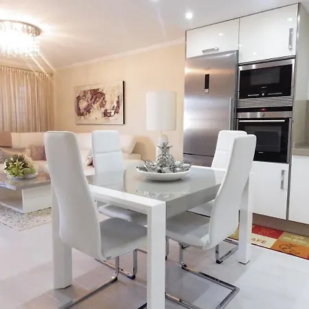 Apartment Stunning 2 Bedroom In Cristianos K203