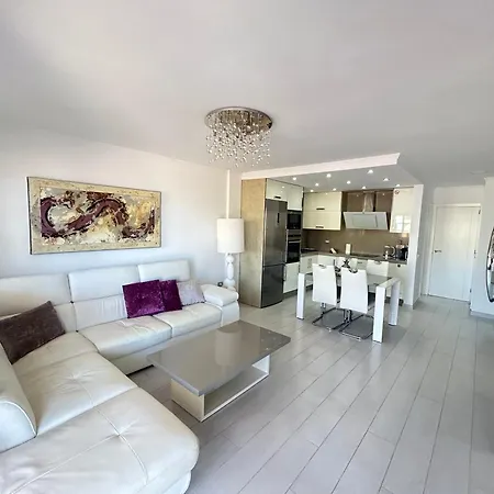 Stunning 2 Bedroom In Cristianos K203 Apartment