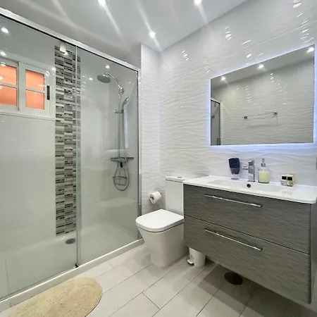 Stunning 2 Bedroom In Cristianos K203 Διαμέρισμα Los Cristianos (Tenerife)