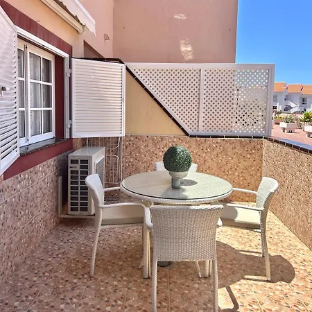 Apartment Stunning 2 Bedroom In Cristianos K203 Los Cristianos (Tenerife)